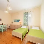 House Of Hapiness In Assos 阿索斯