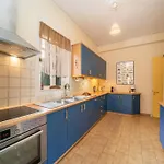 Apartment House Of Hapiness In Assos